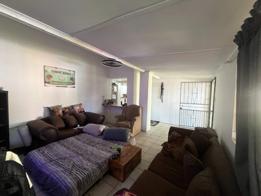 5 Bedroom Property for Sale in Die Rand Northern Cape